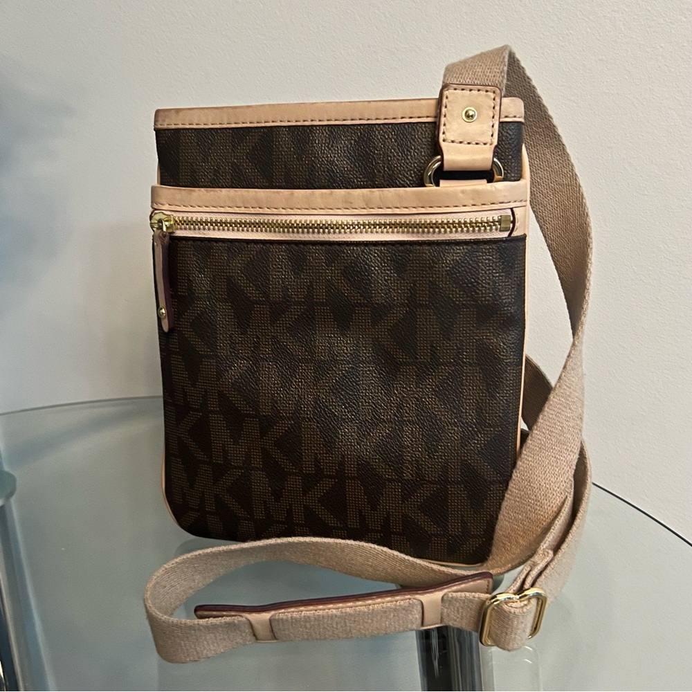 Michael Kors crossbody bag